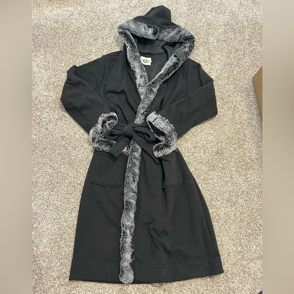 UGG Robe